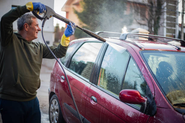 Best Concrete Pressure Washing  in Cleveland, WI